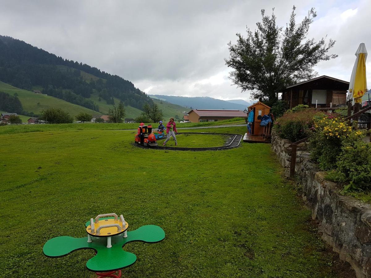 Beaver Creek Ranch Rothenthurm Extérieur photo
